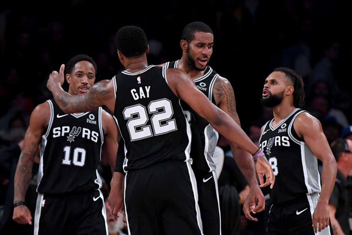 罗体主编批评琼托利签库普：花费6000万欧，却签回一个边后卫（罗体主编炮轰琼托利签库普：砸6000万欧，只换来一名边后卫）