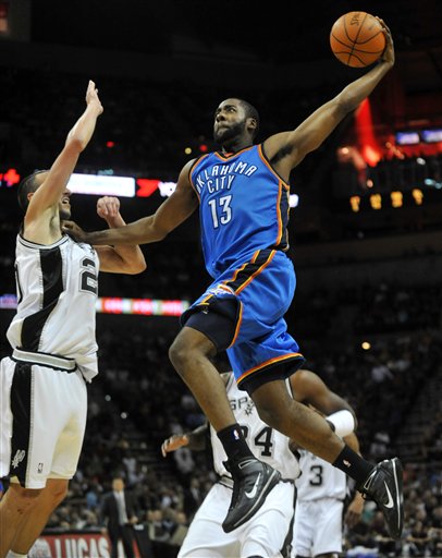 亚洲冠军又输了，一胜难求排名垫底，球迷吐槽：怎么进的世界杯？（亚洲冠军再败仍零胜垫底，球迷吐槽：这也能进世界杯？）